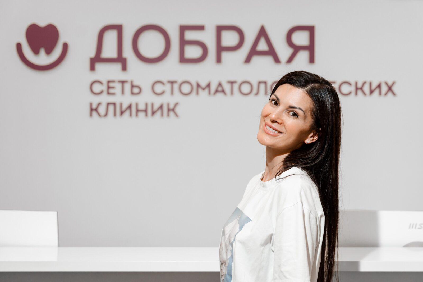 Почему зубы теряют белизну?